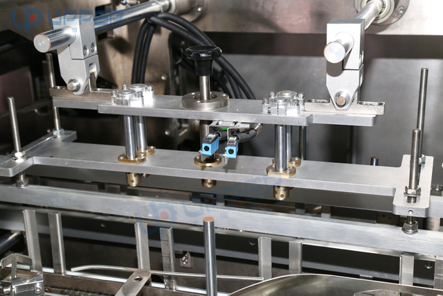 Full Automatic Cosmetic Perfume Small Box Cartoning Packing Machine for Perfume High Speed Tobacco Shisha Molasses Honey Hookah Packer Carton Food Cartoner