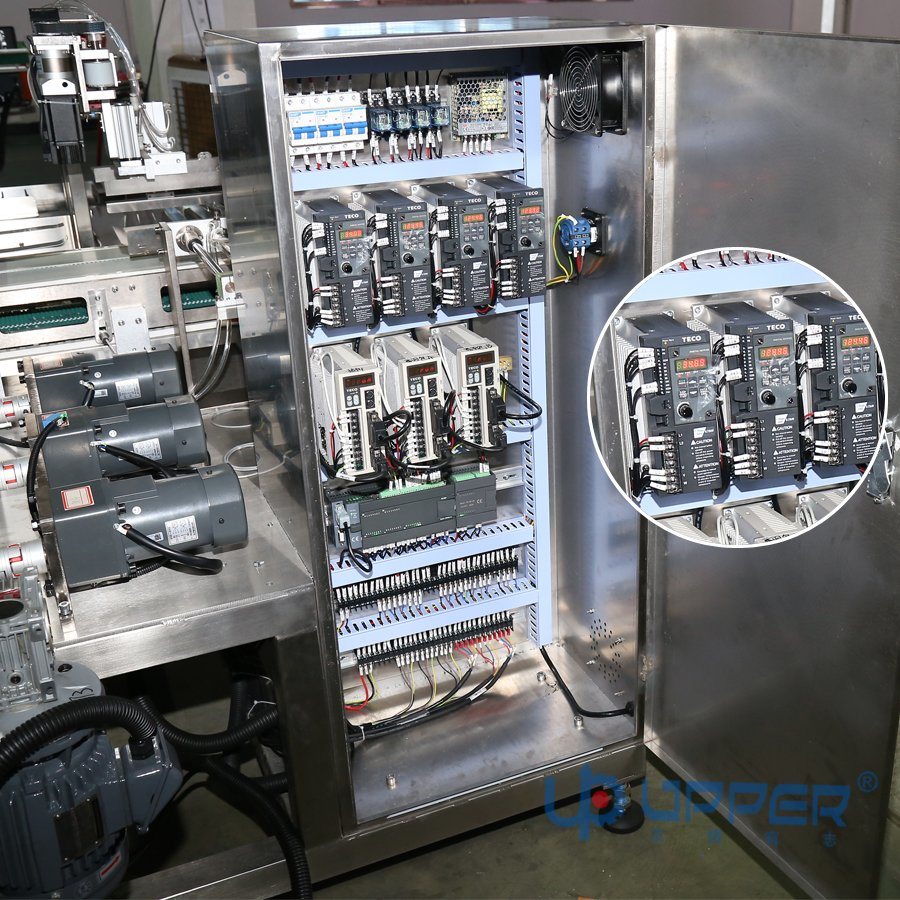 Single Cup Point Number Packaging Machine Multi-Function Paper Napkin and Plastic Airplane Cutlery Plastic Wooden Spoon Automatic Packaging Machine
