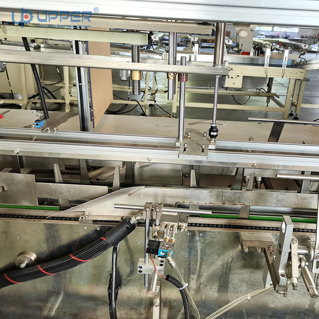 Manipulator Automatic Instant Noodle Bowl Noodles Cup Chocolate Bread Cookies Biscuit Flow Packaging Machines Carton Box Pillow Production Packing Machine Line