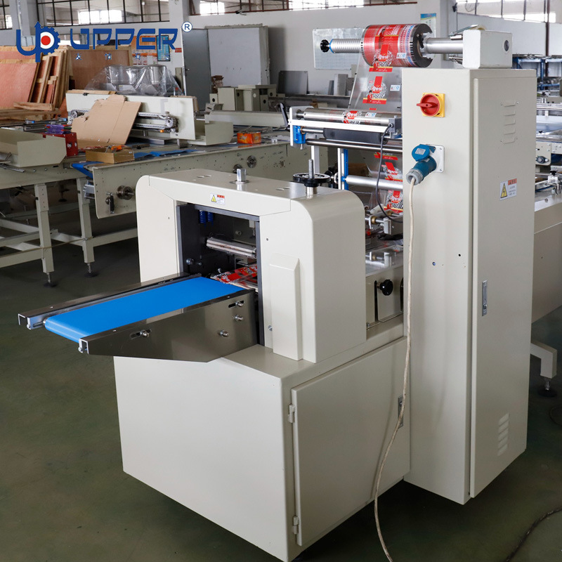 Fully Automatic High Speed Bread Wafer Waffle Cookies Biscuit Soap Cake Bread Packaging Machinery Chocolate Bag Pillow Flow Counting Packing Machine Line