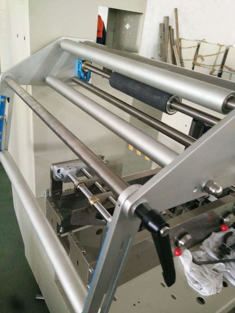 Foshan Upper Ice Lolly Pop Snack Horizontal Packing Machine