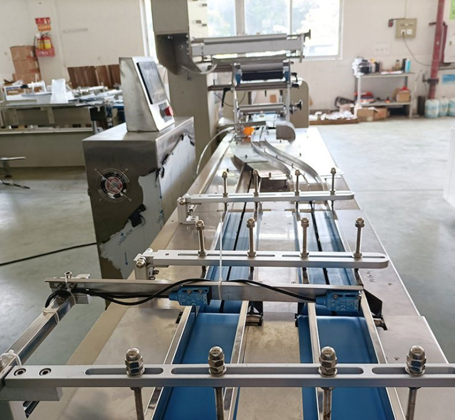 Full Automatic Biscuit Puff Pastry Sandwich Cookie Packaging Machine Packing Line