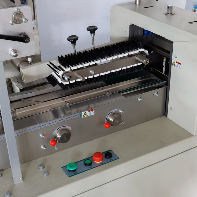 Ice Llory Popsicle Ice Cream Biscuit Cookies Cakes Frozen Food Horizontal Flow Packaging Packing Machines