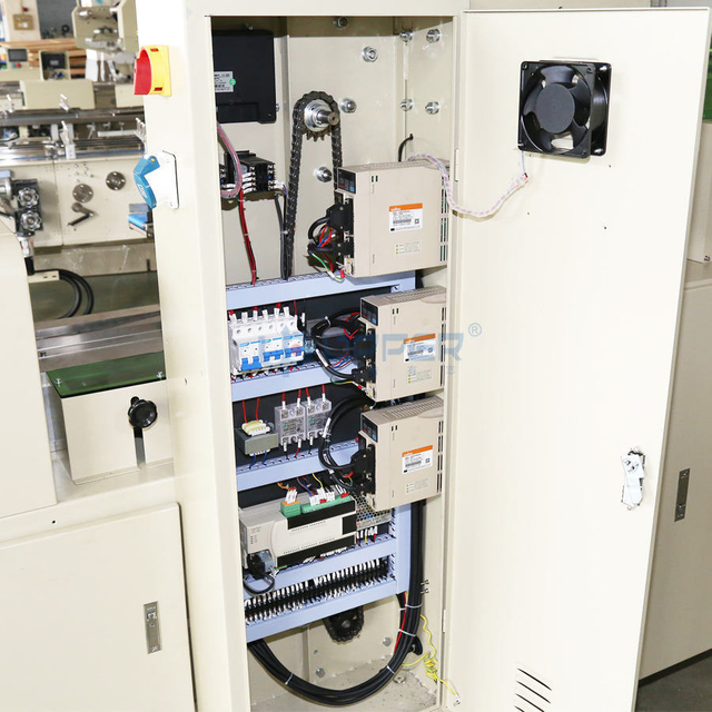 Lotus Seed Paste Mooncake Five Kernel Mooncake Bread Cookie Pie One Drag Two Pillow Multi-Functional Automatic Packaging Packaging Line