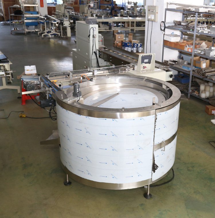 Automatic Disc Sorting Machine Turntable Feeding Machinery and Equipment Granular Candy Marshmallow Mint Packaging Machine